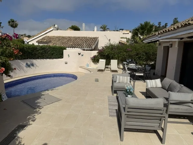 LH12 NEW Terrace a