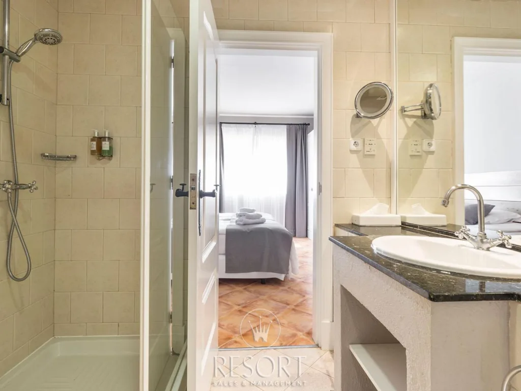 Las lomas 428 for sale 64f709264ffdf
