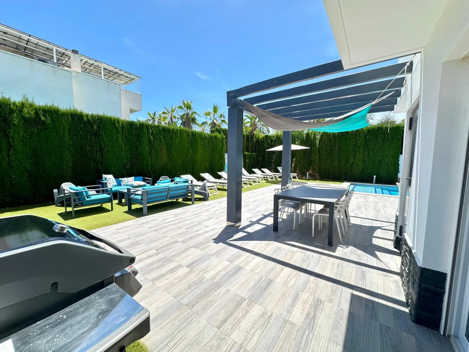 MIM18 Outside Dining Terrace a