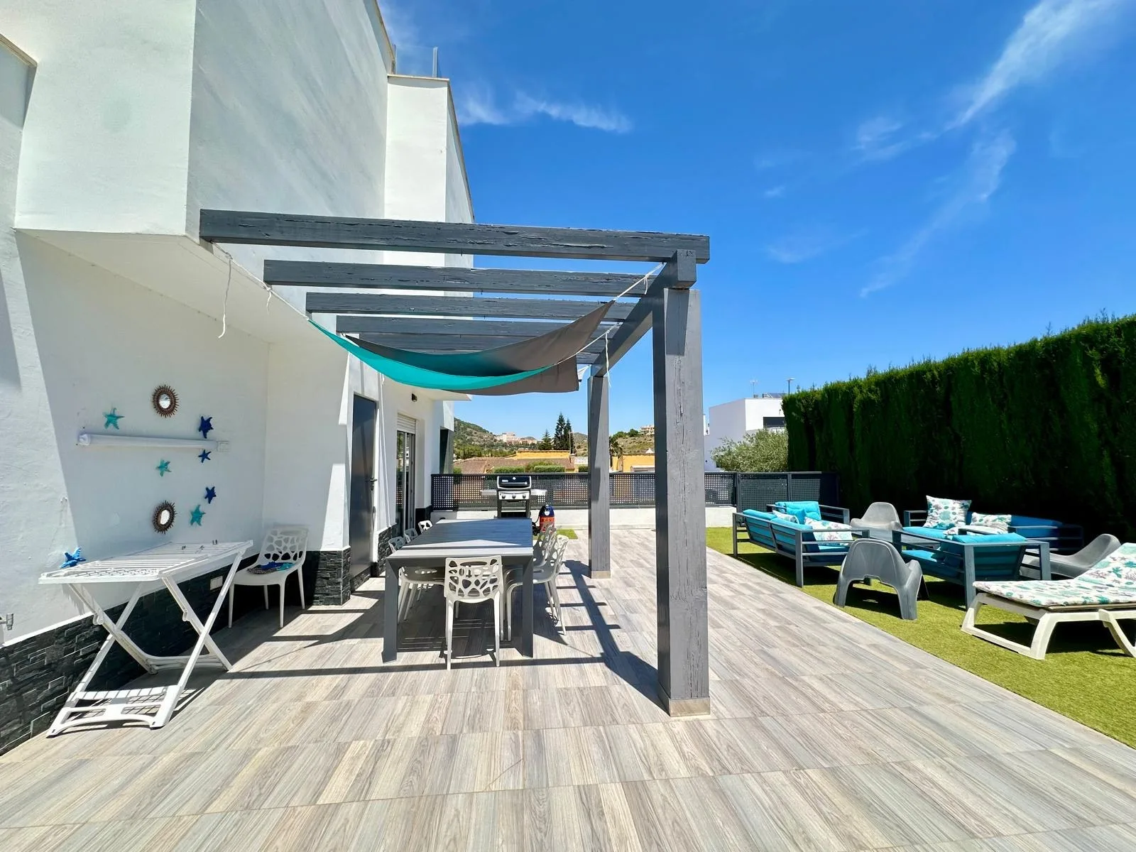 MIM18 Outside Dining Terrace b