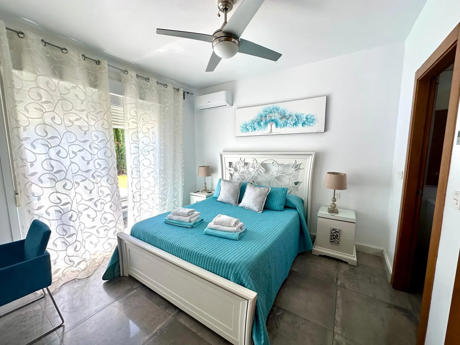 MIM18 Bedroom 1 a