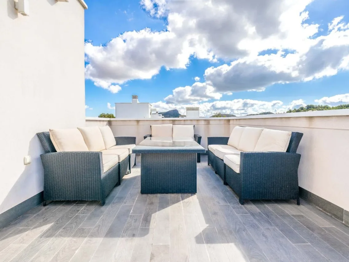 MIM19 Upper Terrace a