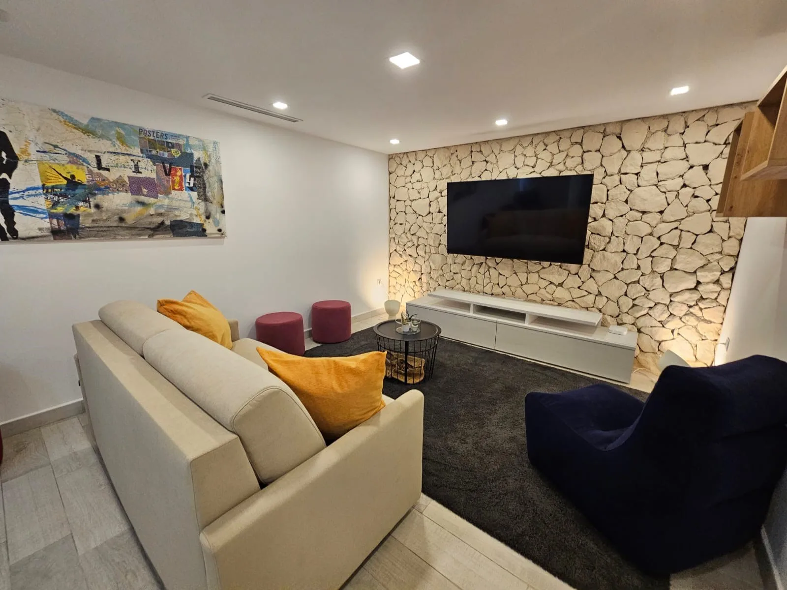 MIM19 Basement Lounge