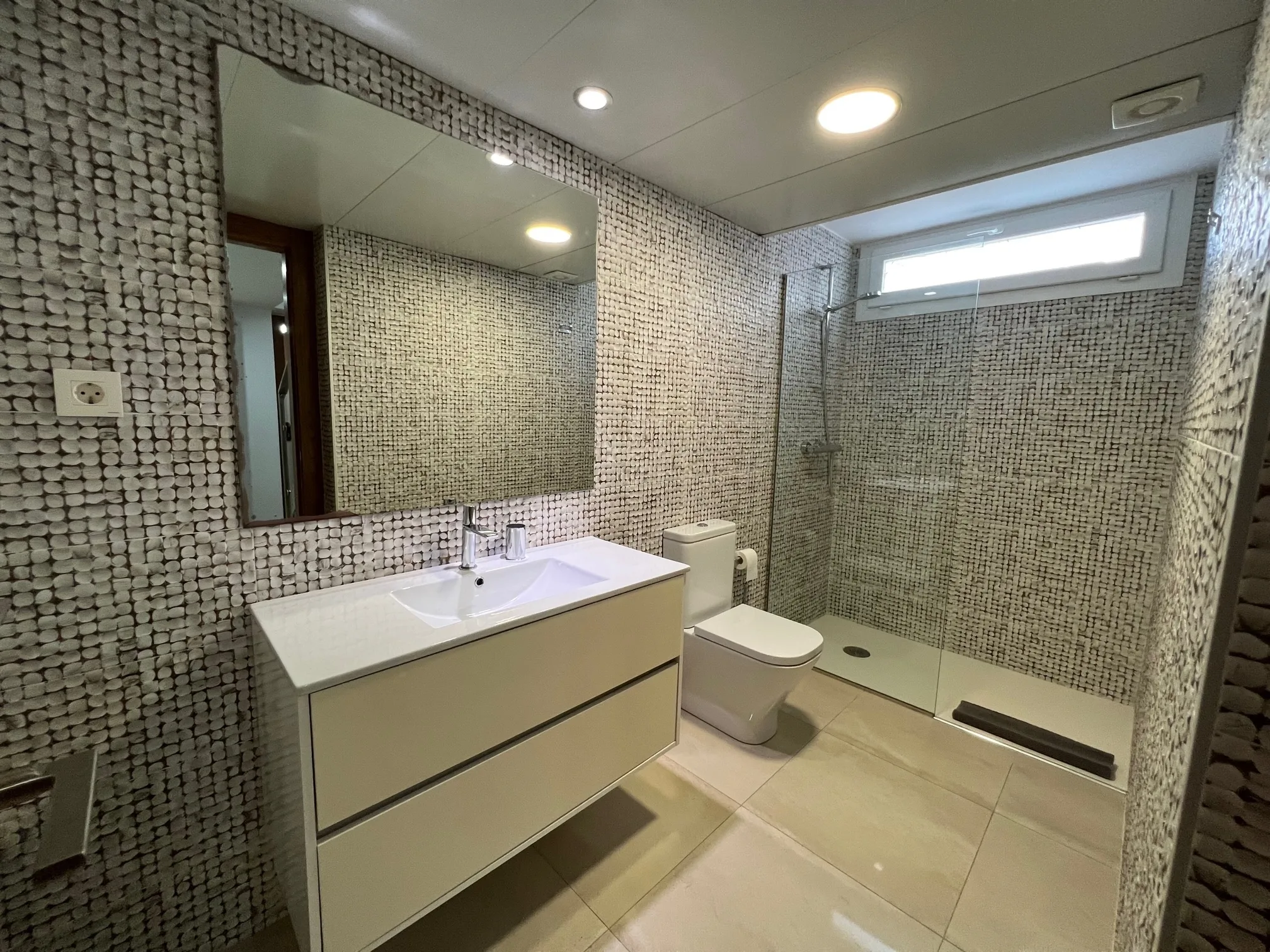 Bathroom in basement mtime20230111141909