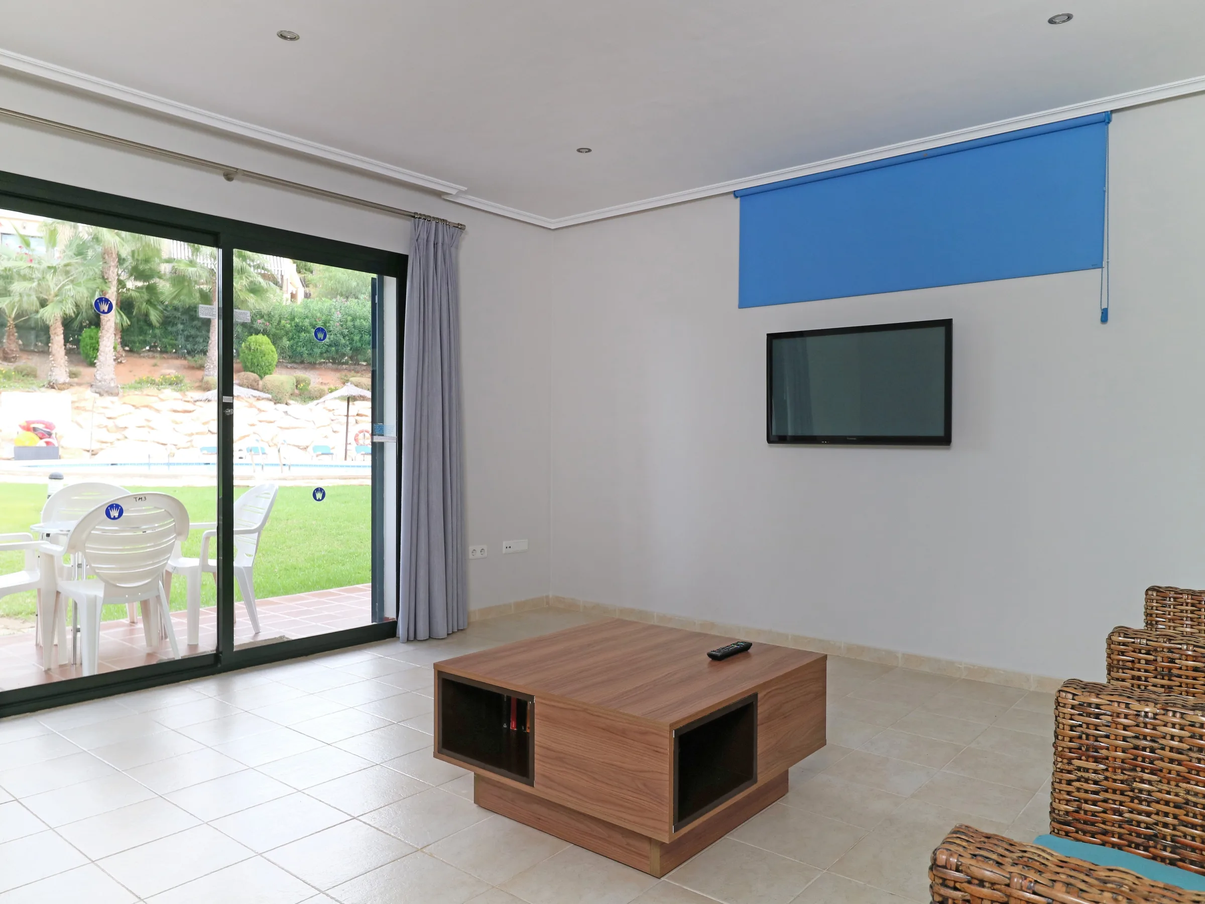 LT3 Lounge 2