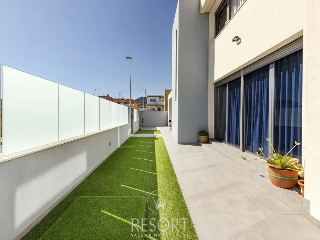 Los belones villa for sale 680a5320d95c9