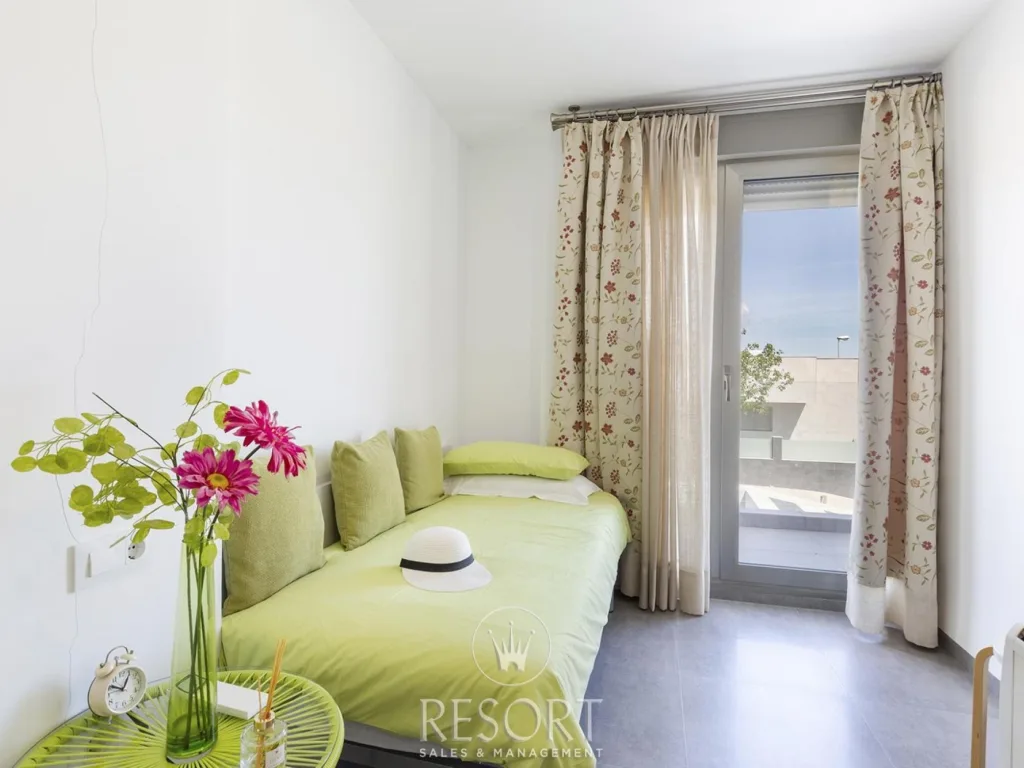 Los belones villa for sale 680a5371a1910