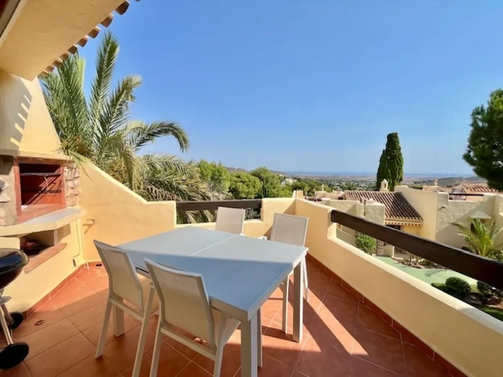 LM107 Terrace