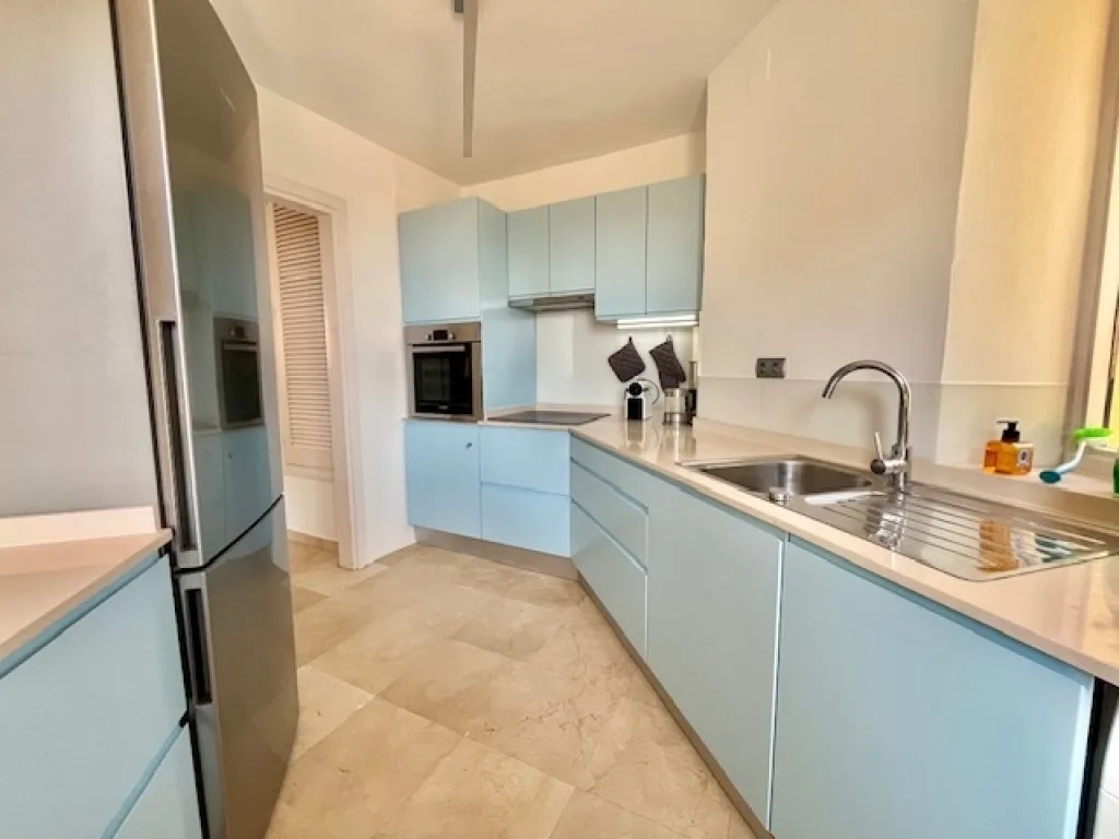 LM107 Kitchen B