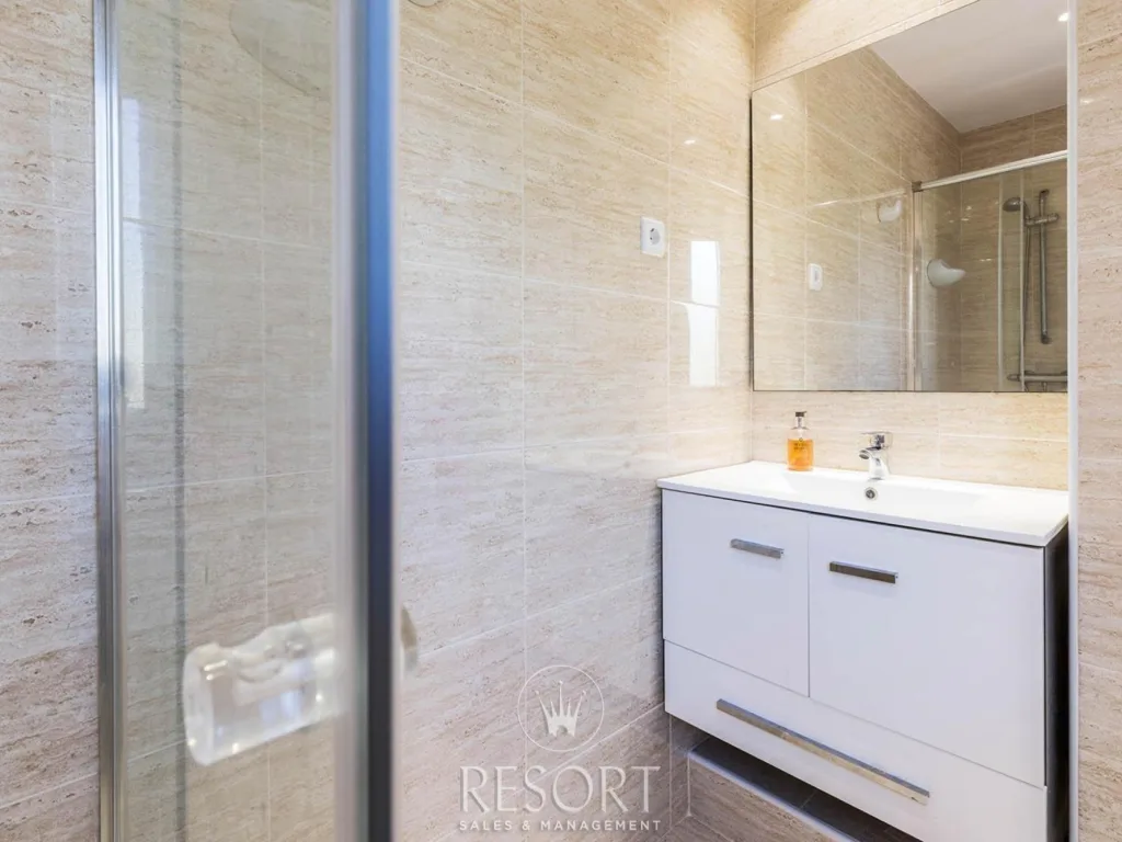 Los molinos 46 for sale 634ea577acfee
