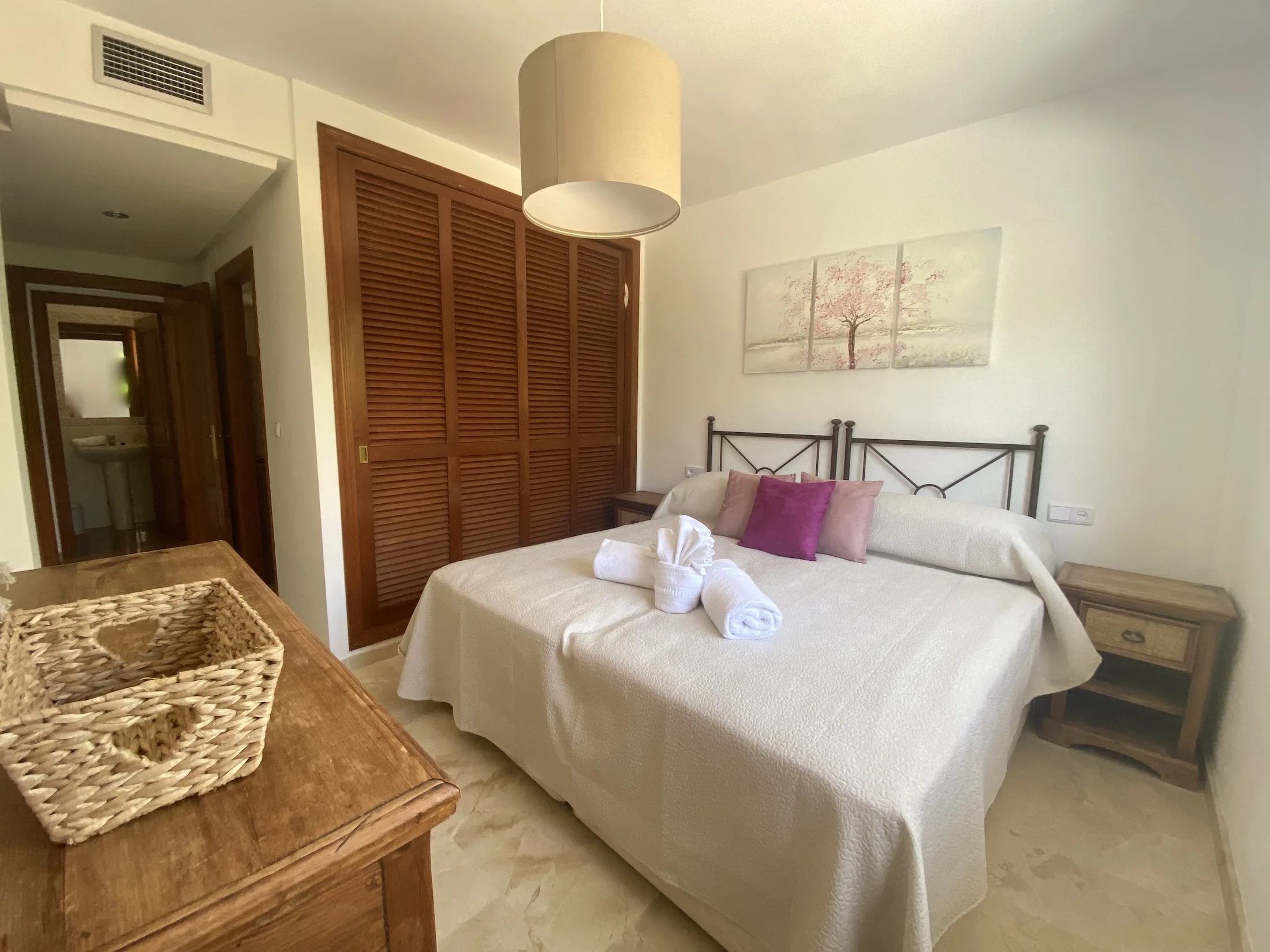 LN3 Bedroom 1 mtime20221106085420