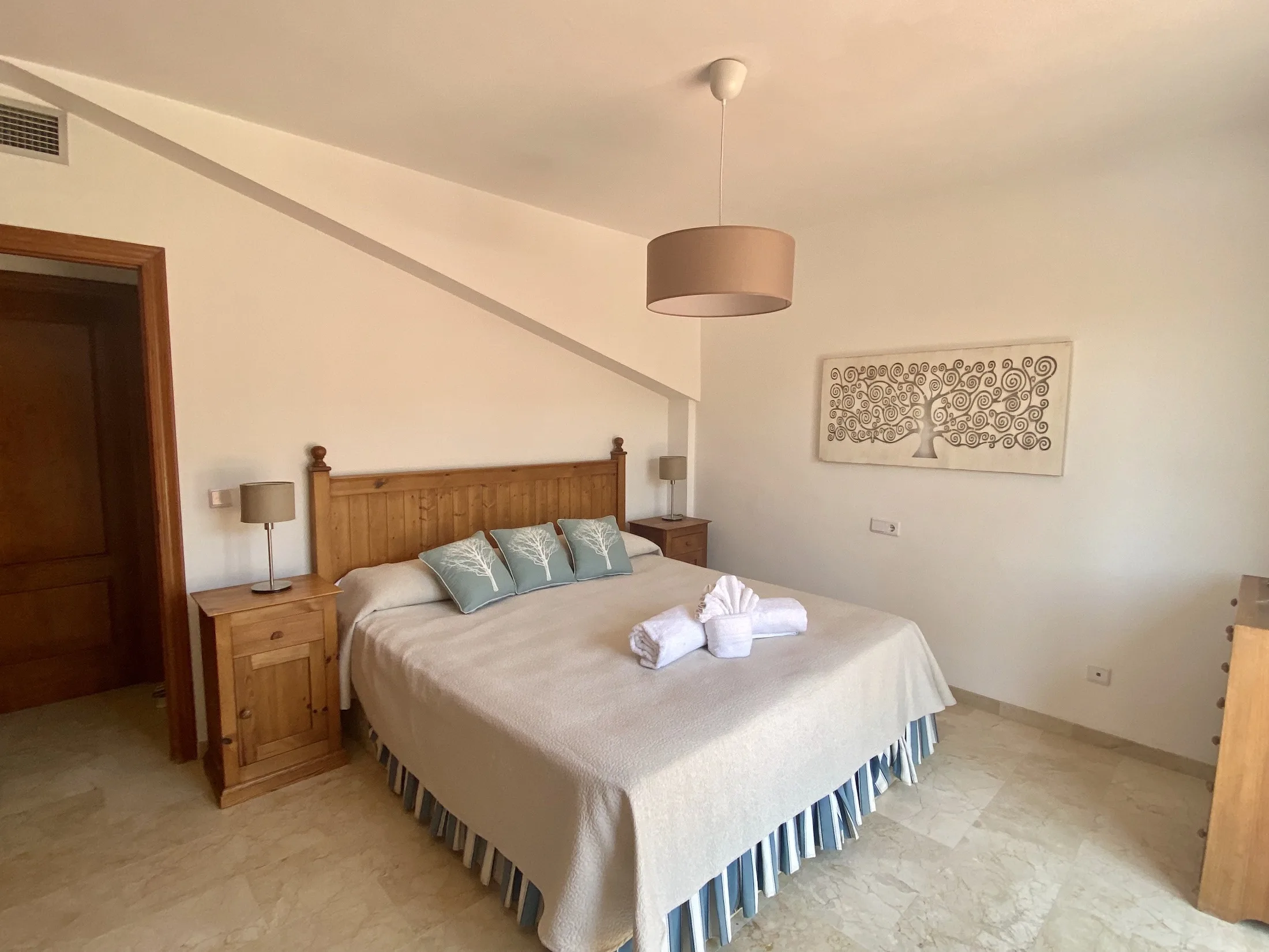 LN3 Bedroom 2 mtime20221106085418