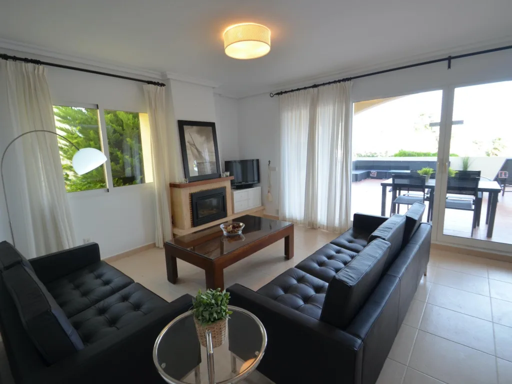 LO14 G Lounge 230507 141346 mtime20230507141346