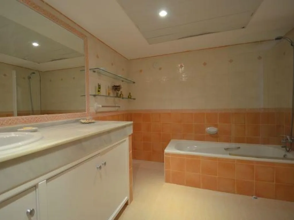 LO14 G Family Bathroom mtime20190502091825