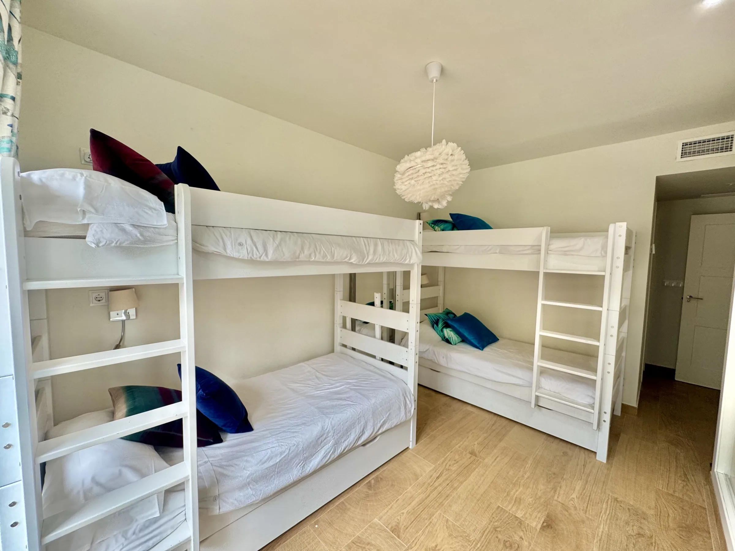 LO24 C Bedroom 3 a