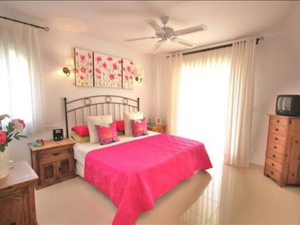 LO 25 P Master bed mtime20210219113131