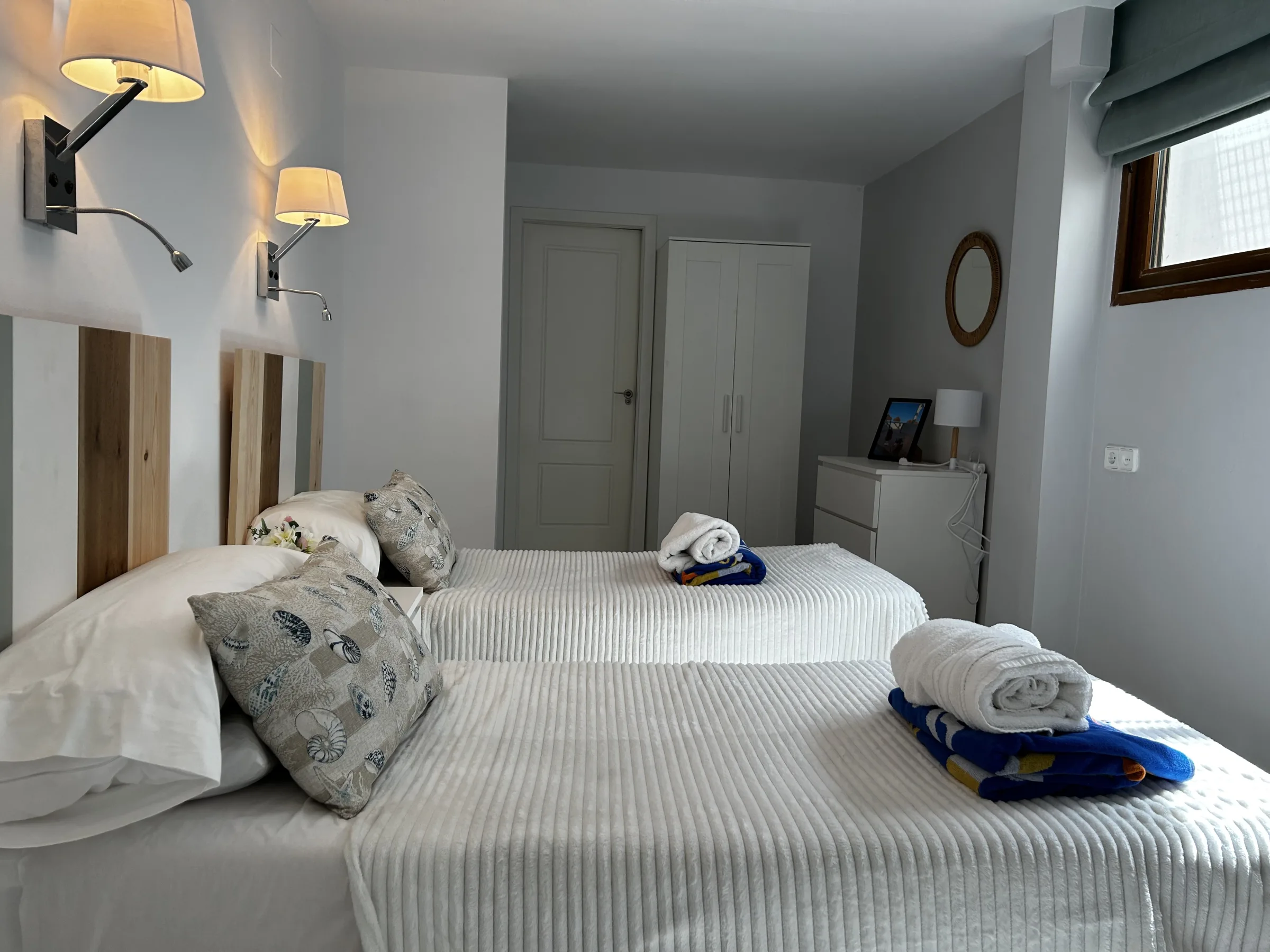 MC16 Bedroom 3