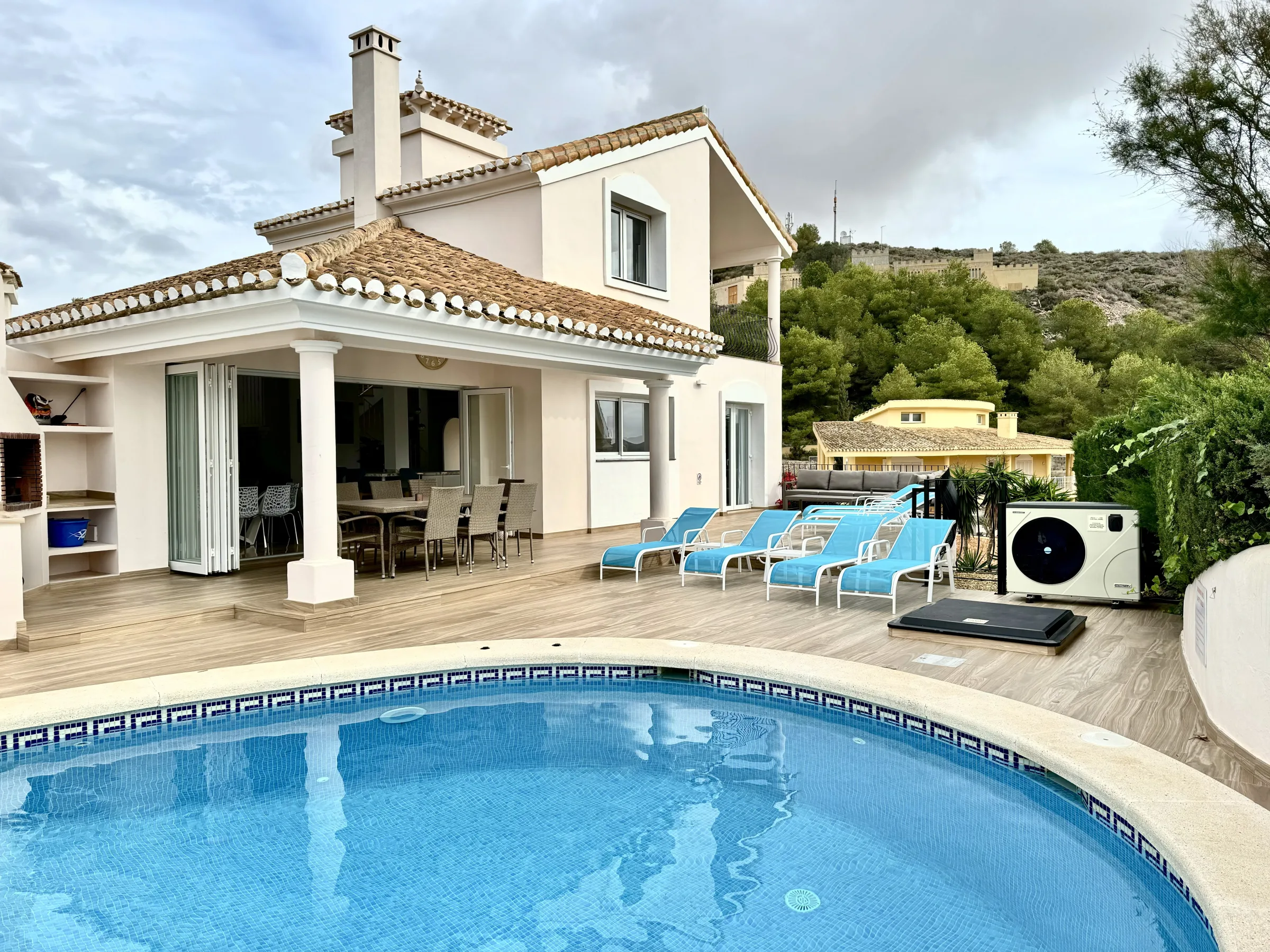 MC20 terrace 2