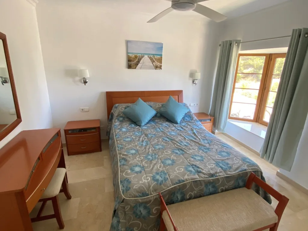 MC9 Master bedroom mtime20230516082807