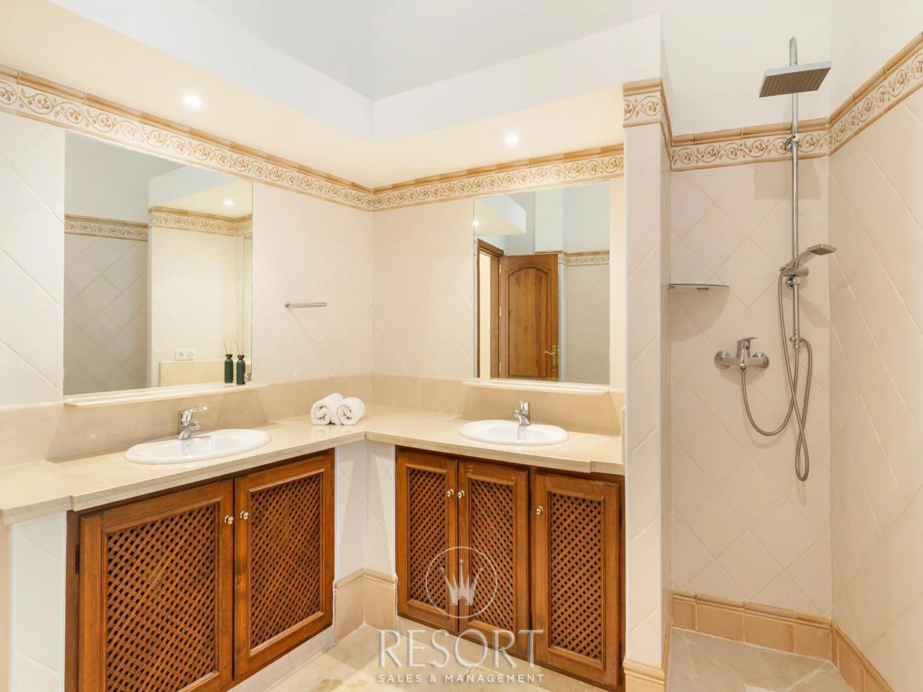 Monte claro 29 for sale 693a7c3ec2844