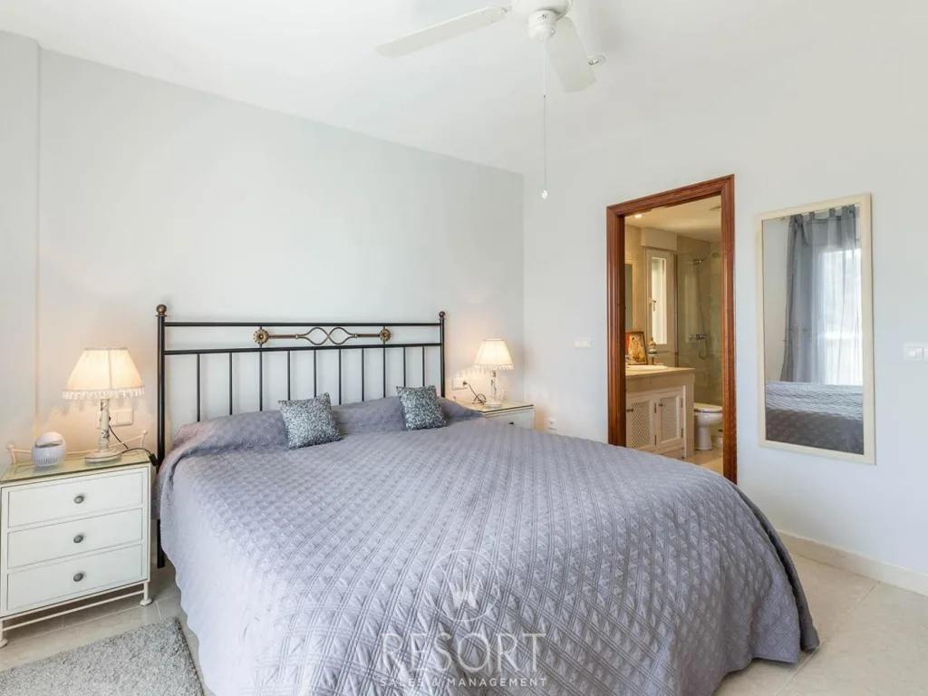Monte leon 9 for sale 62badbed53c4e