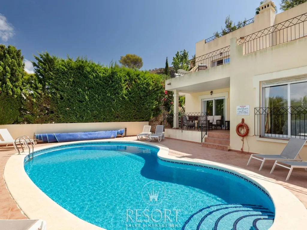 Monte leon 13 for sale 68d27e8d406fc
