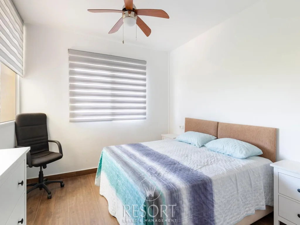 Monte leon 13 for sale 68d27f143d409