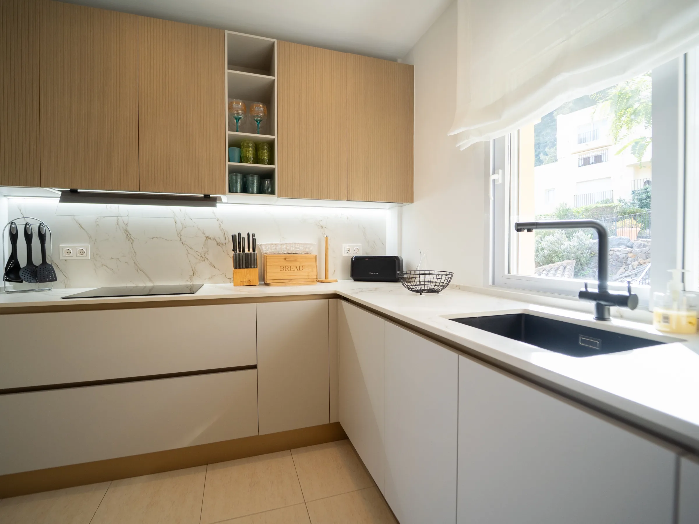 29 apt 16 2025 12 05 121245 jwmr