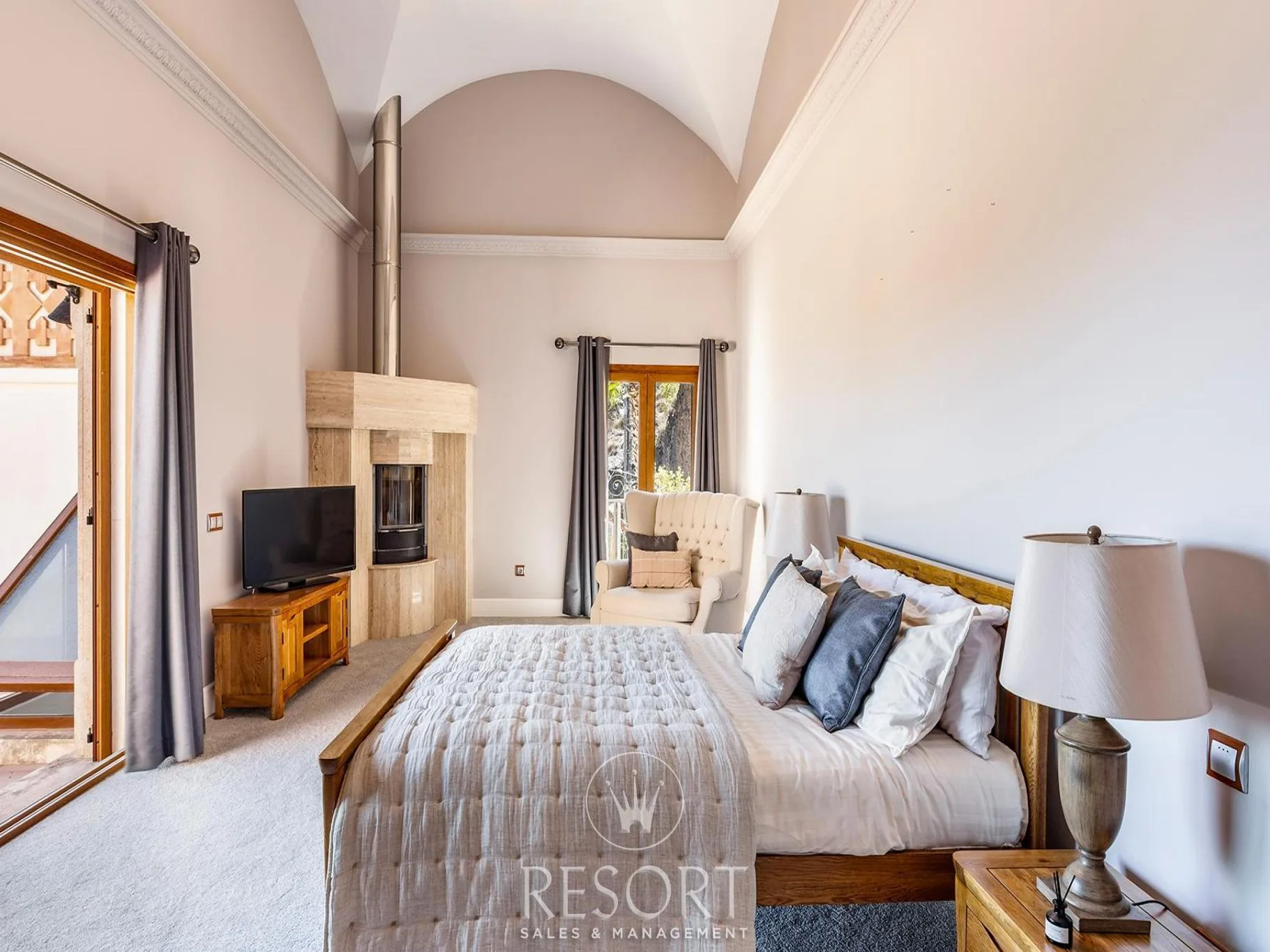 Hacienda del sol for sale 68f8a2d43407b