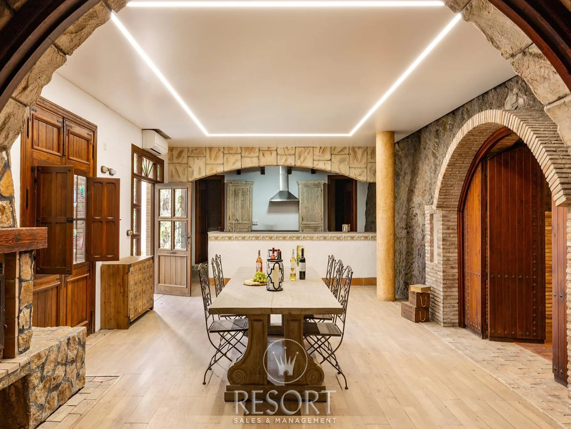 Hacienda del sol for sale 68f8a2d710584