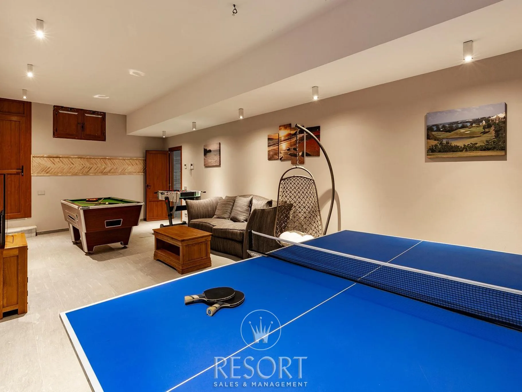 Hacienda del sol for sale 68f8a2d825431