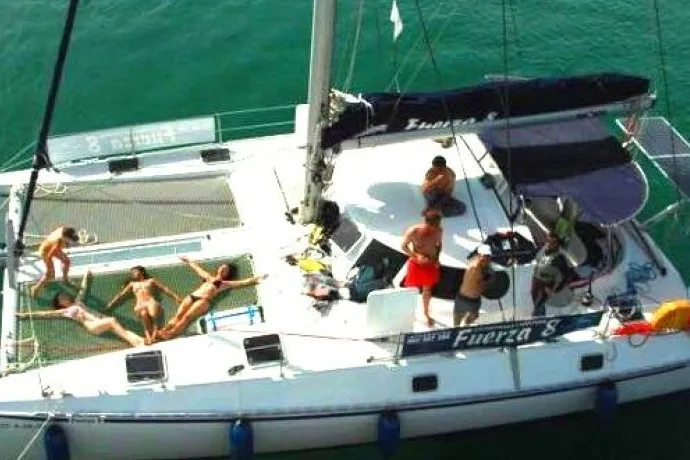 Catamaran 7