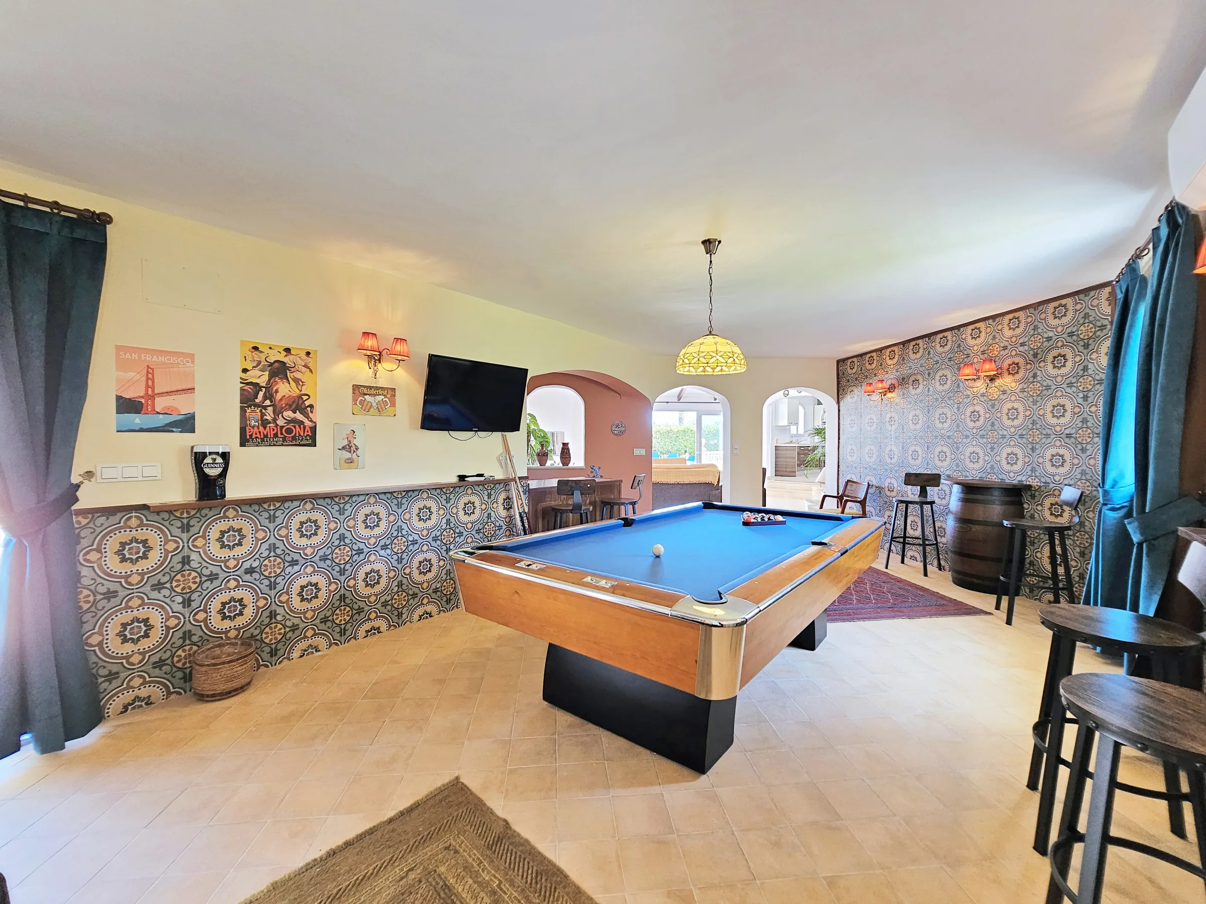 IV154 Games room 3