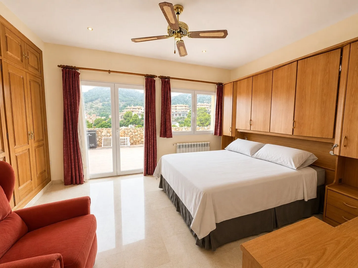 V20 Bedroom 4 a