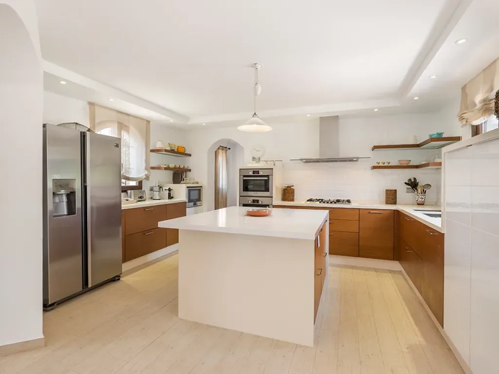 Villa70 018 kitchen